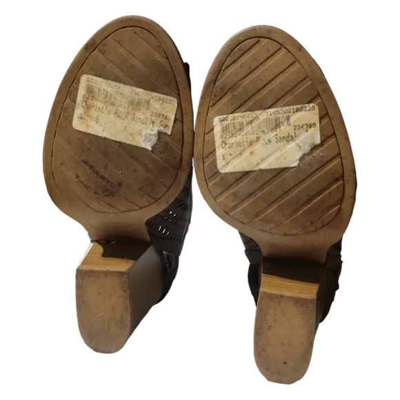 Charlotte Russe 3.5" Chunky Heeled Open Toe Boots  Vegan Leather Perforated Sz 6 - Picture 9 of 9